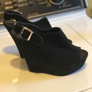 Steve Madden Suede/leather wedges